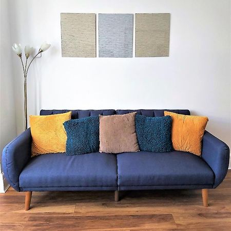 Beautifully Renovated 2 Bed Flat - Close To Beach Apartment Southend-on-Sea Ngoại thất bức ảnh