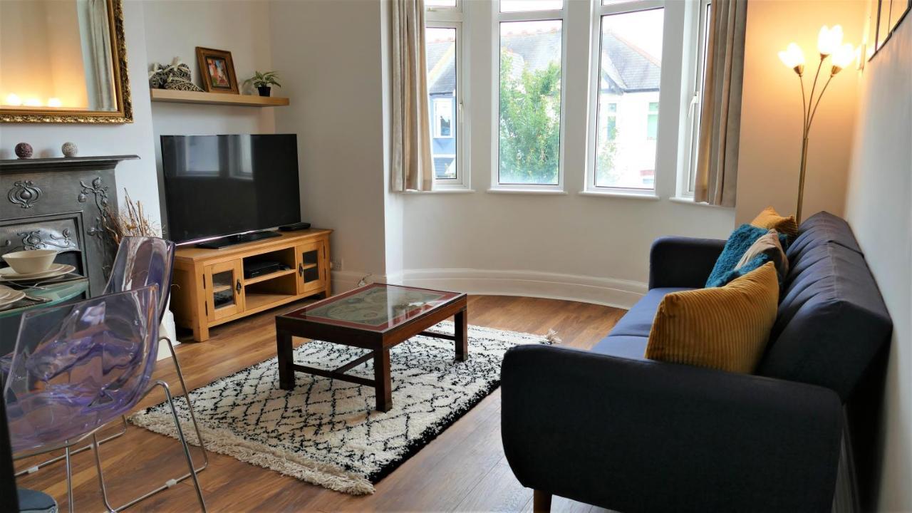 Beautifully Renovated 2 Bed Flat - Close To Beach Apartment Southend-on-Sea Ngoại thất bức ảnh