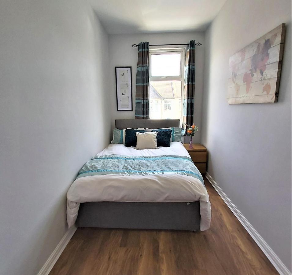 Beautifully Renovated 2 Bed Flat - Close To Beach Apartment Southend-on-Sea Ngoại thất bức ảnh
